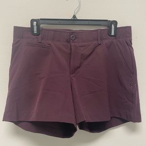 Under Armour womens shorts sz.10